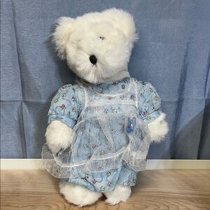 Vintage Avon Hat Box Teddies “Buttercup Bear” Teddy Bear